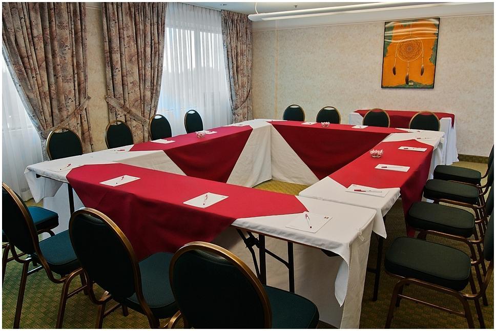 פורט ארי Clarion Hotel & Conference Centre מראה חיצוני תמונה