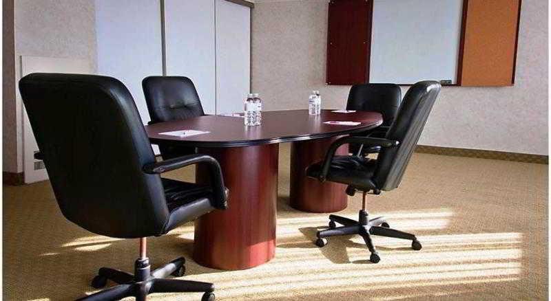 פורט ארי Clarion Hotel & Conference Centre מראה חיצוני תמונה